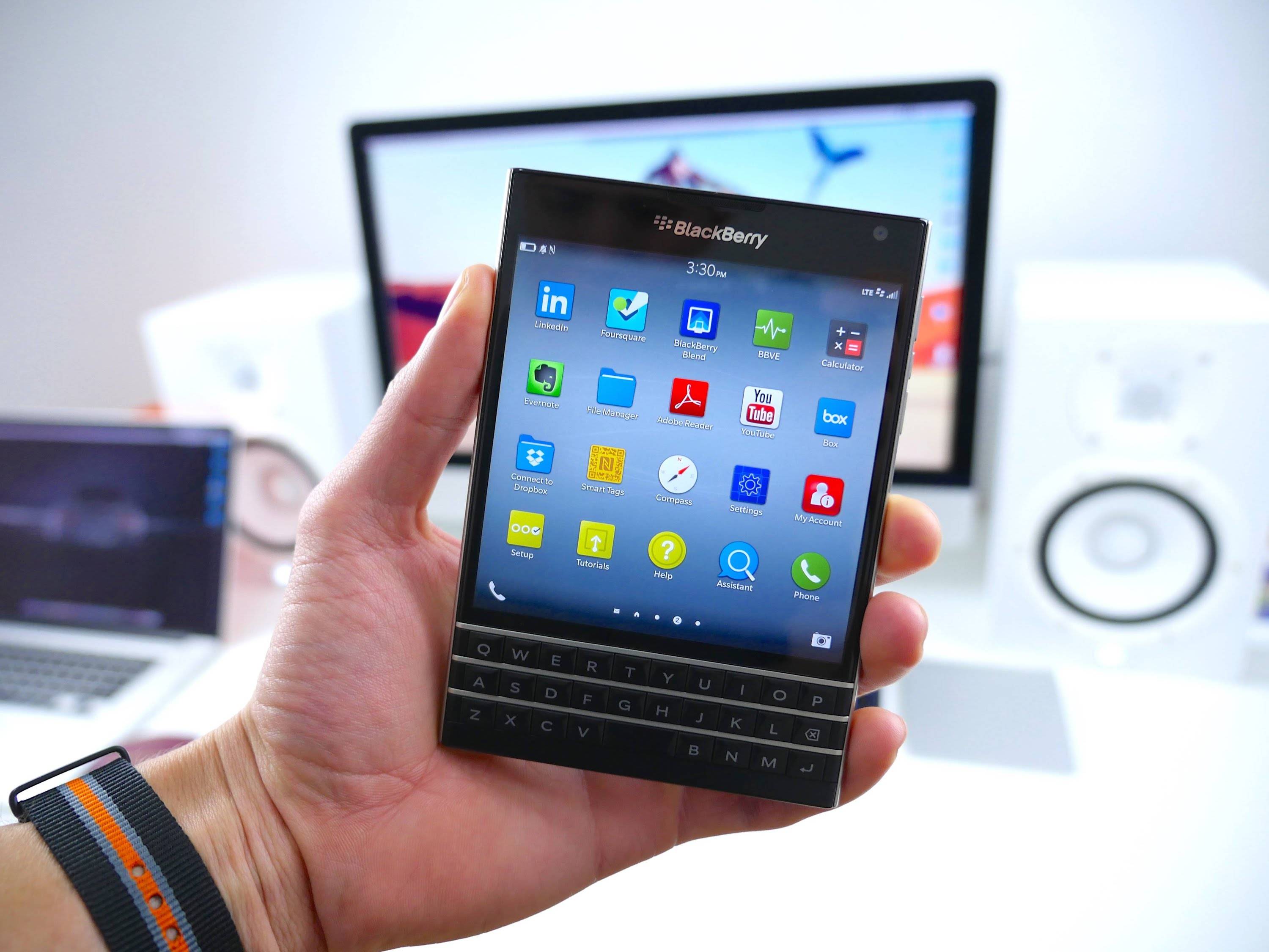 blackberry passport